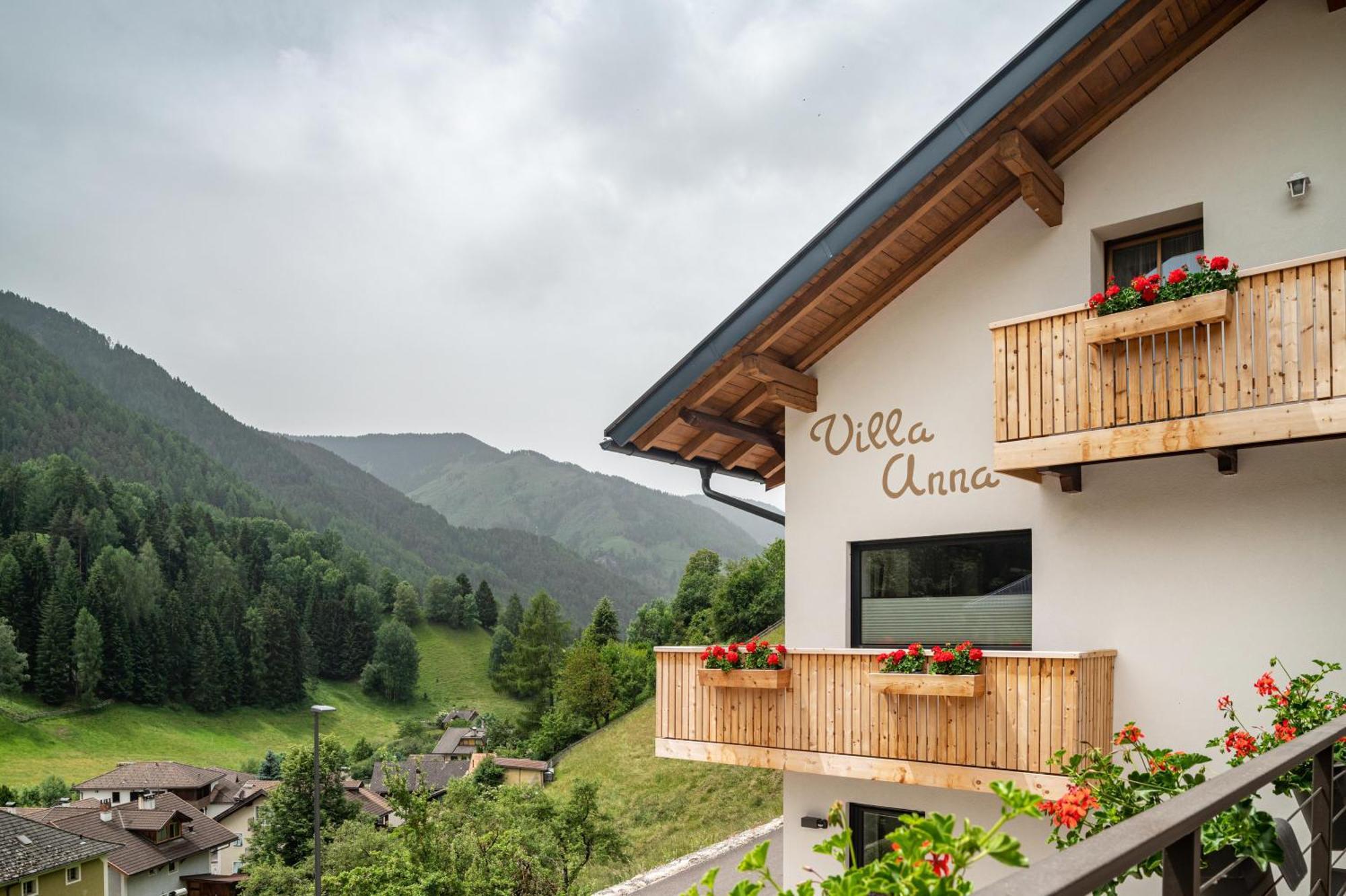 Villa Anna Villnoess San Pietro  Eksteriør billede