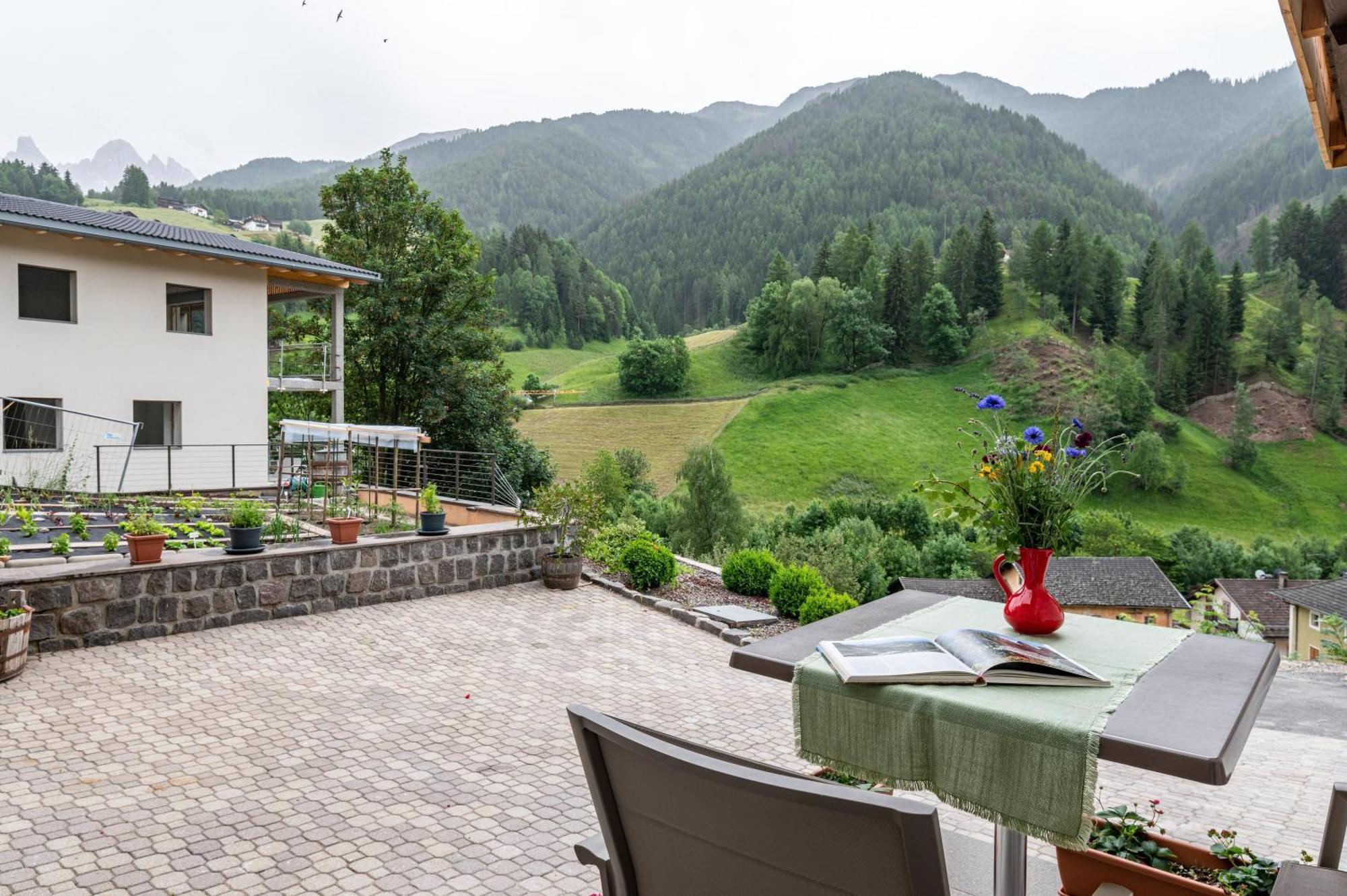 Villa Anna Villnoess San Pietro  Eksteriør billede